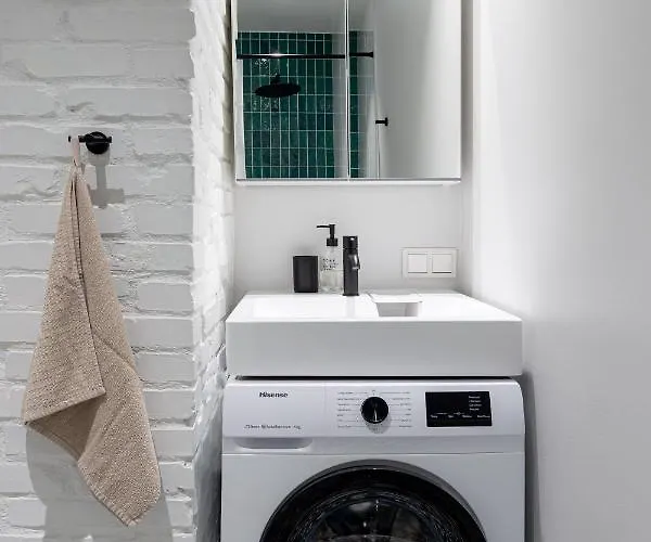 Apartment Fresh Unit, High Quality Design. *